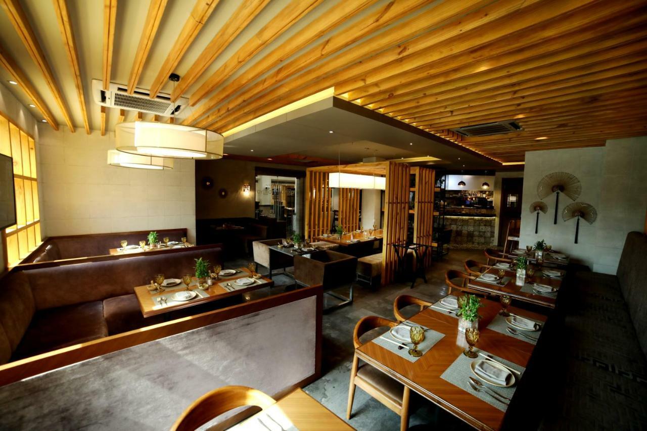 Ramada By Wyndham Jalandhar City Center Exterior photo